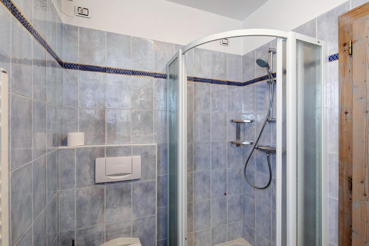 リヴィーニョCasa Li Roina N 45アパートメント エクステリア 写真
