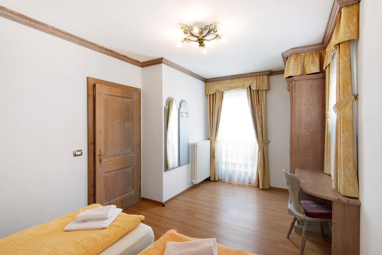リヴィーニョCasa Li Roina N 45アパートメント エクステリア 写真