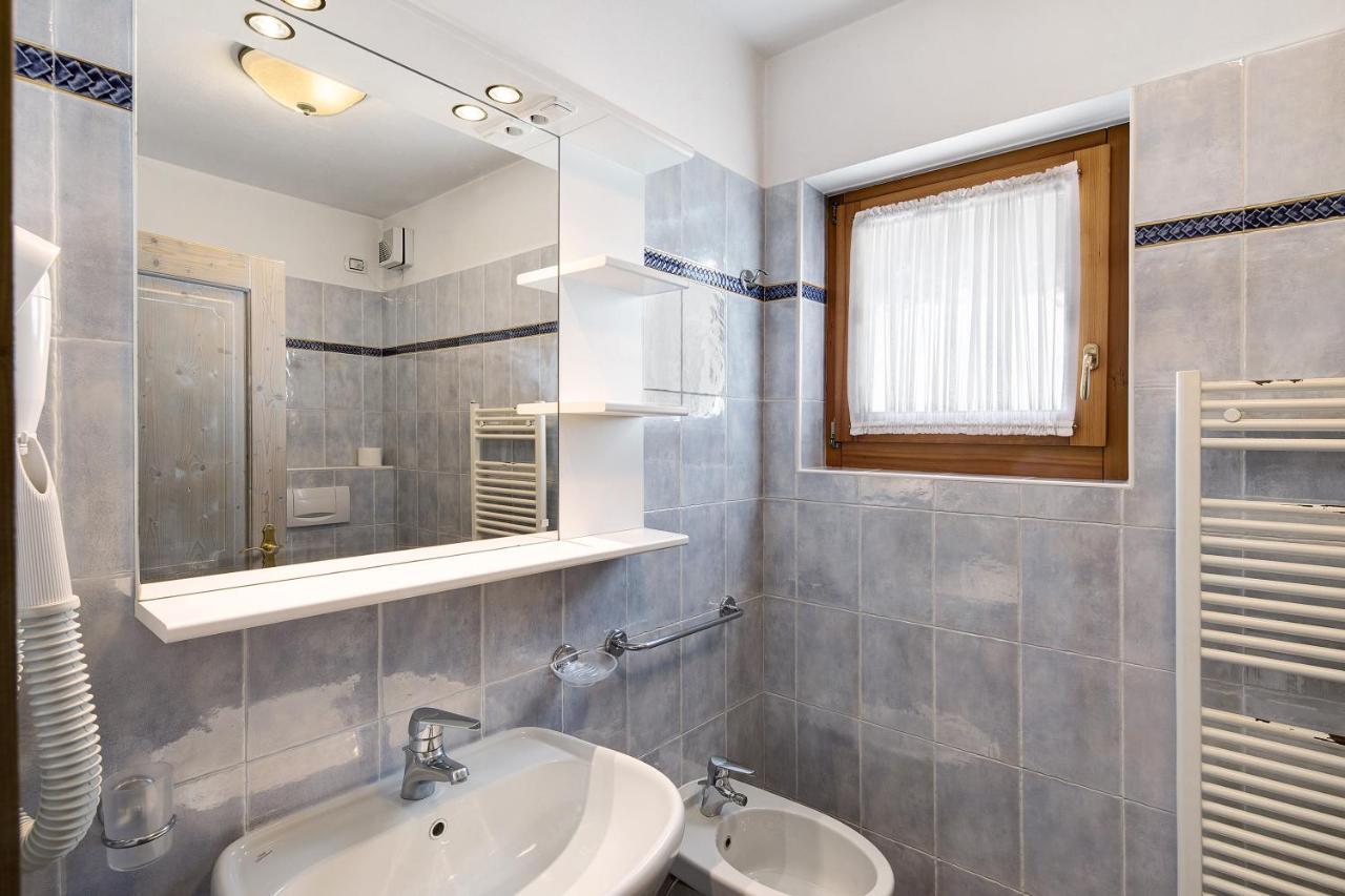 リヴィーニョCasa Li Roina N 45アパートメント エクステリア 写真
